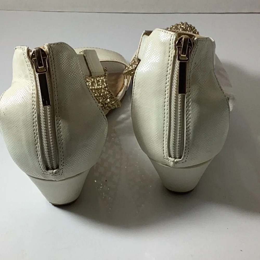 Thalia Sodi Womens Emira Faux Leather Embellished Wedge Sandals.